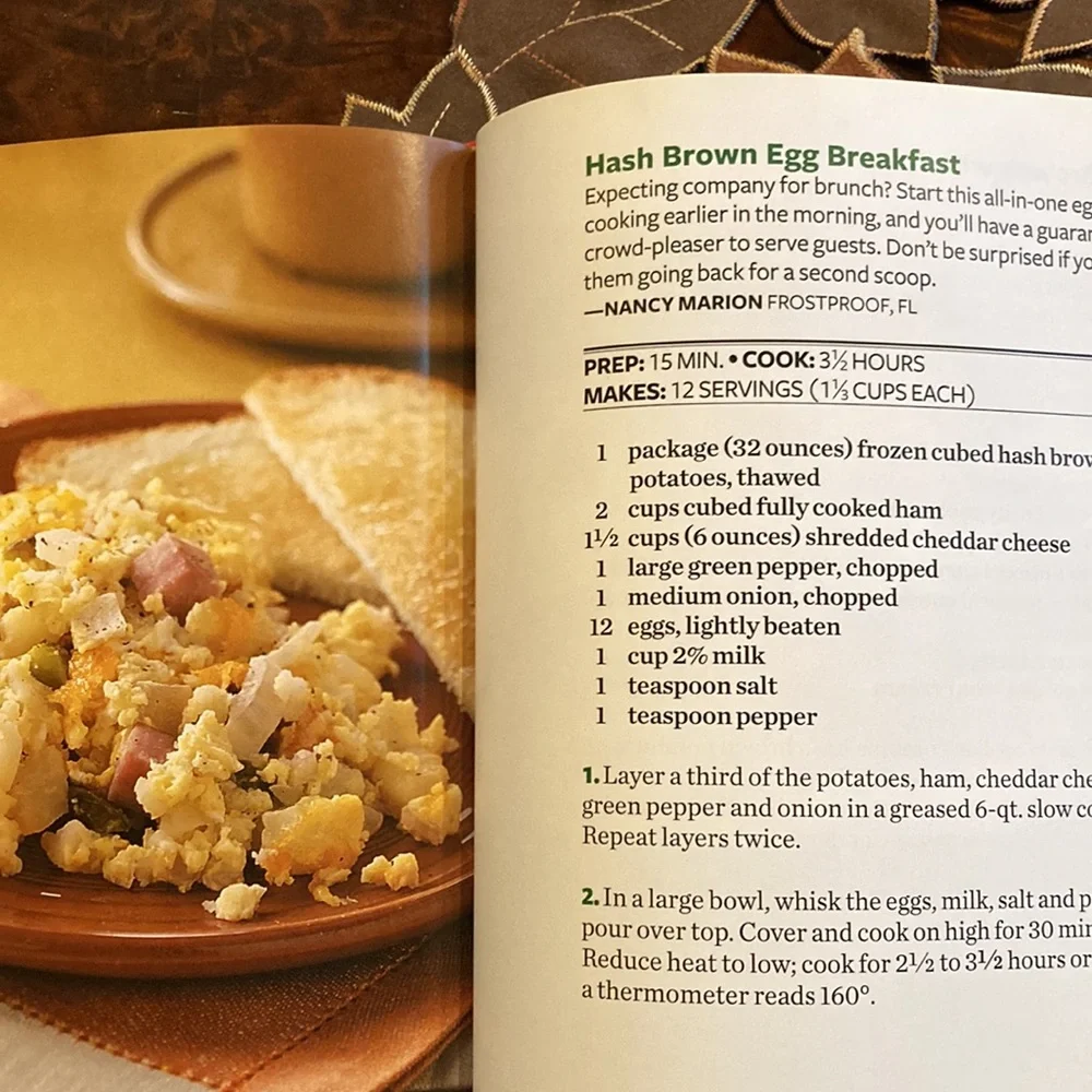 Cookbook- Taste of Home Slow Cooker (Large Print Edition) - Picture 2 of 5